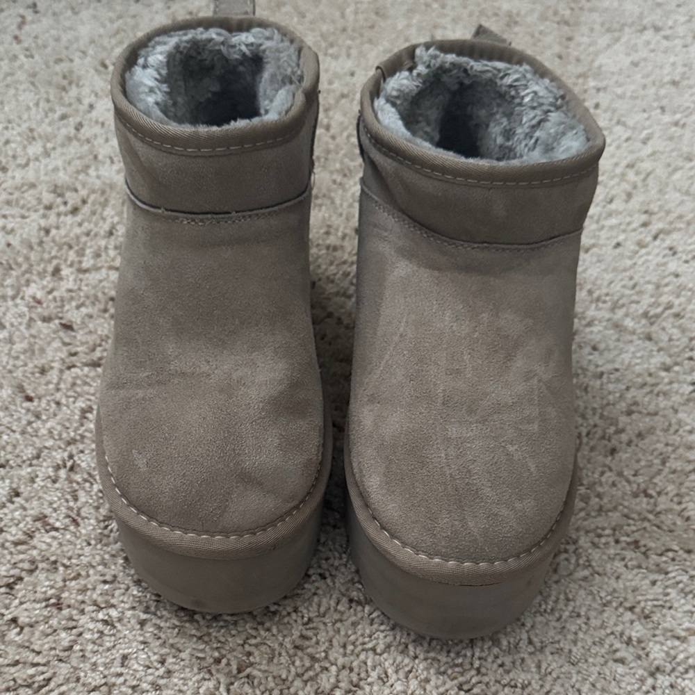 Women's Tan Suede Ankle Boots